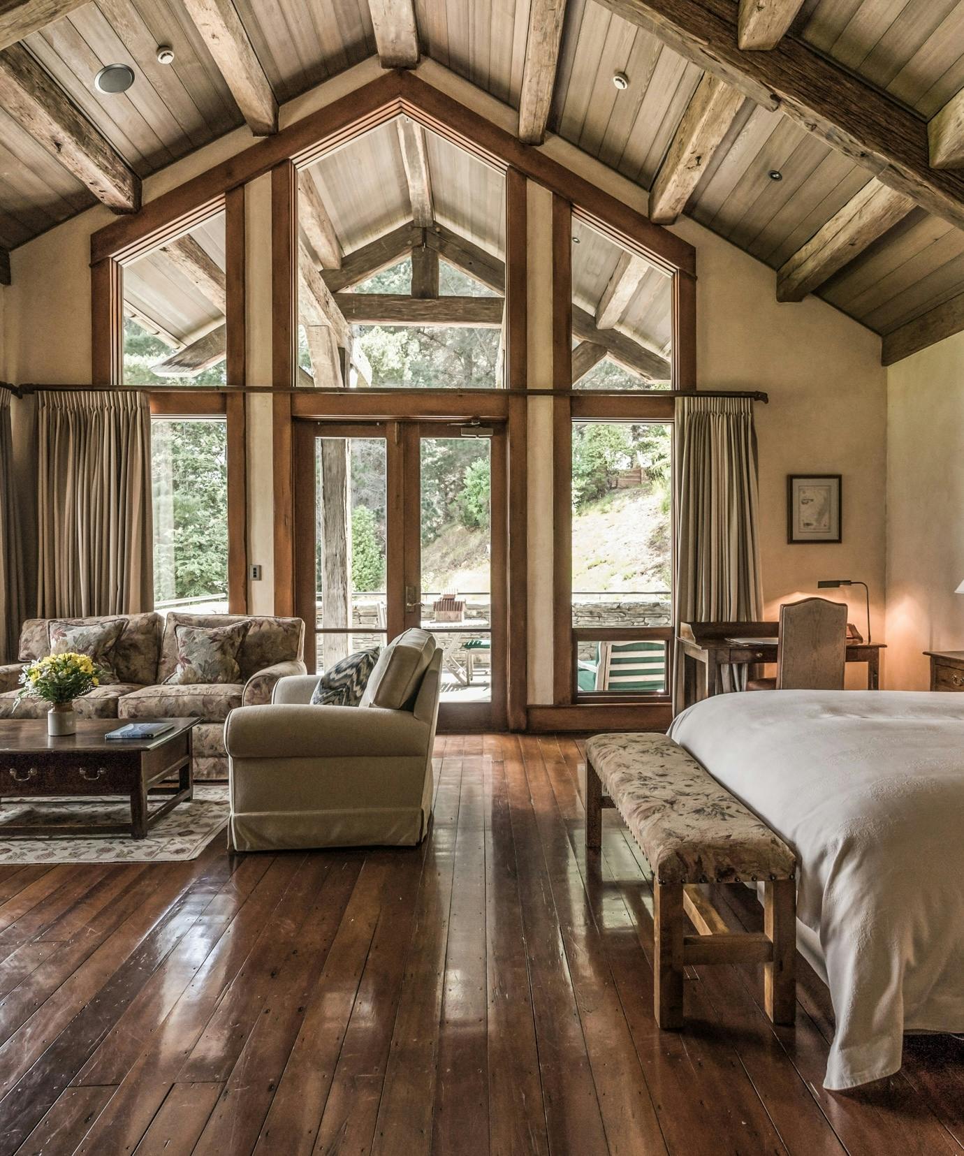 Banket bay lodge suite